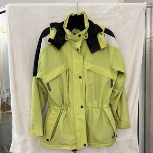 ladies size 8 ski jacket by Boulder Gear